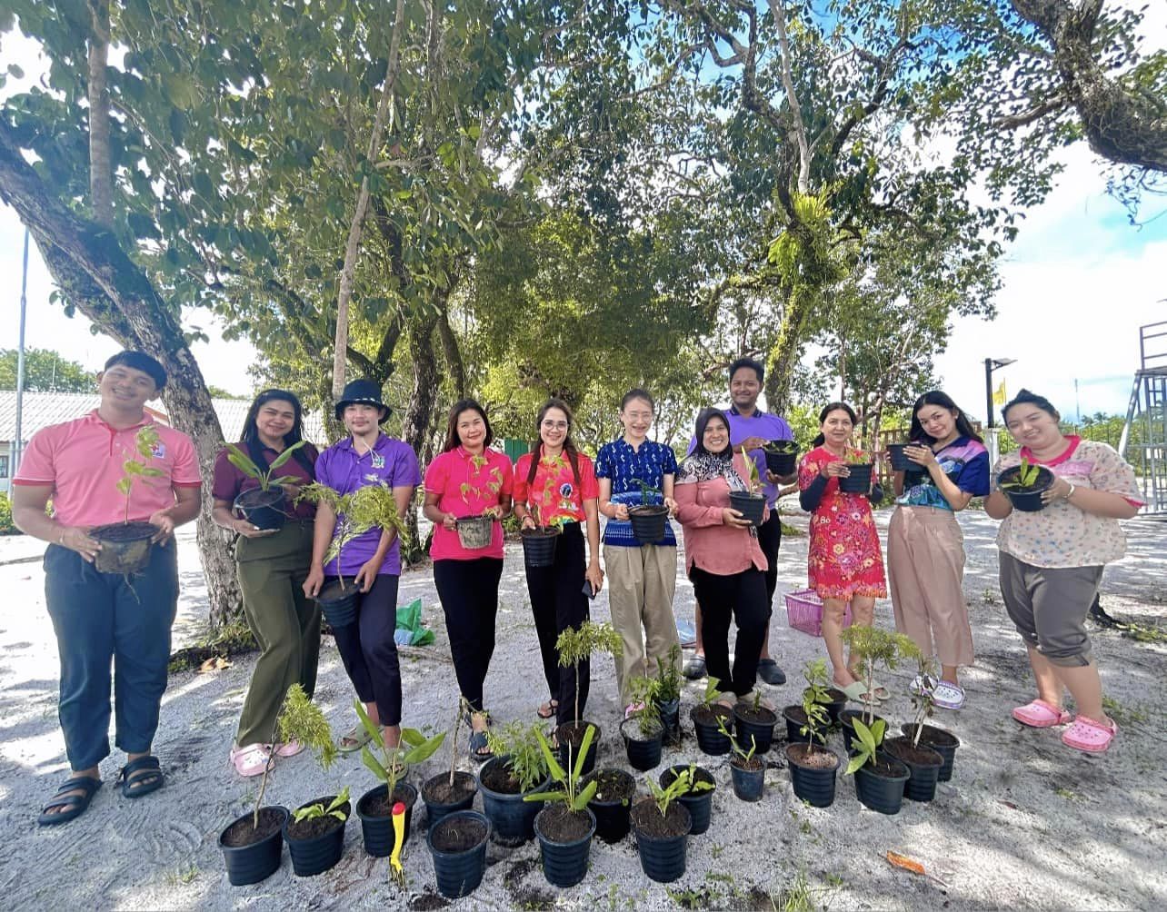 โครงการ 1 อปท. 1 สวนสมุนไพร เฉลิมพระเกียรติ พระบาทสมเด็จพระเจ้าอยู่หัว เนื่องในโอกาสวันเฉลิมพระชนมพรรษา 28 กรกฎาคม 2566